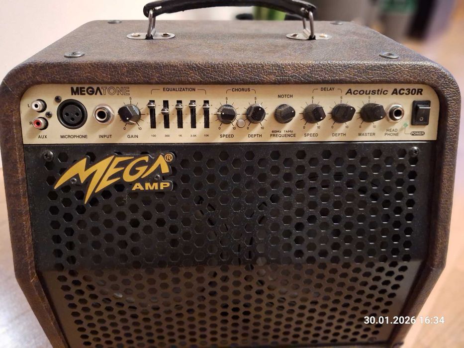 Wzmacniacz combo akustyczne