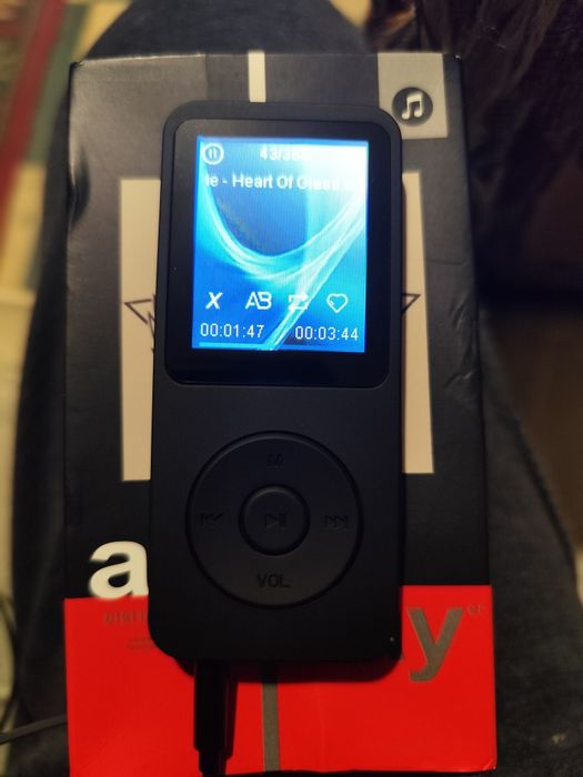 MP3 / MP4 player