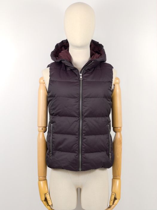 Безрукавка Fendi, moncler прадам