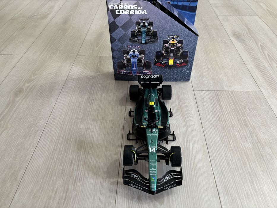 Miniatura formula 1 escala 1/18 Aston Martin