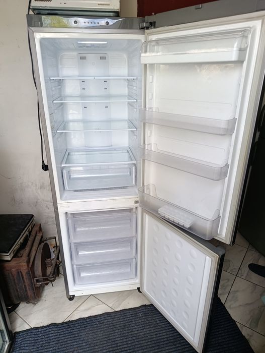 Холодильник Samsung No Frost недорого