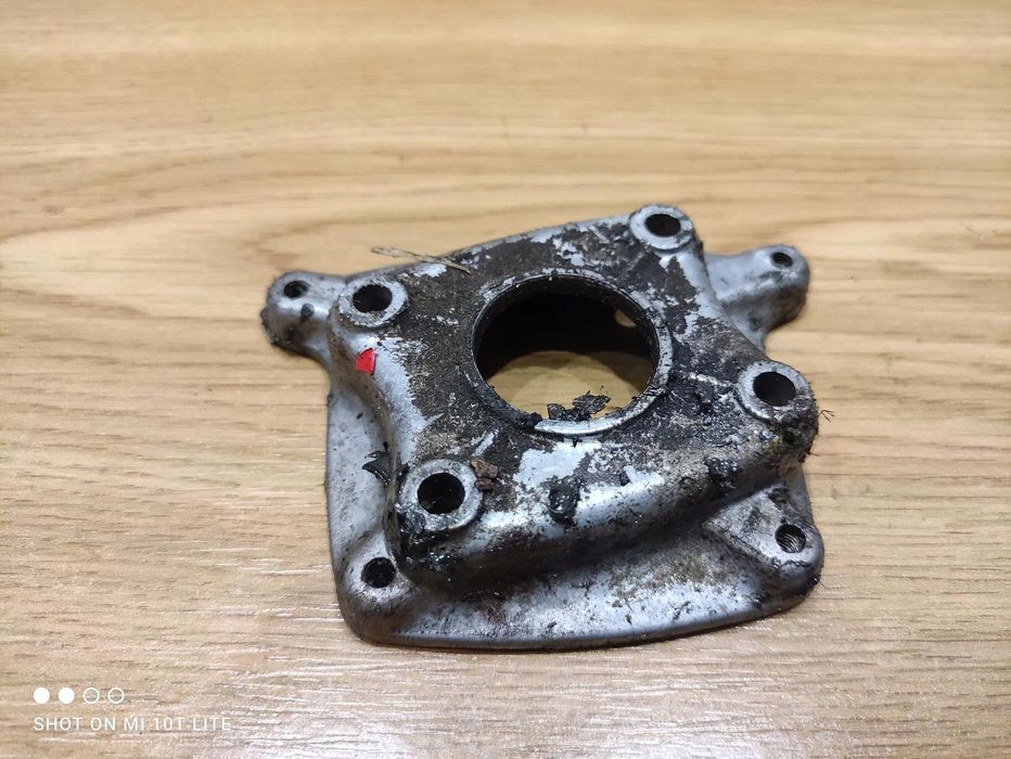 Kubota X760 Nożyce Obudowa Silnika Karter Pokrywa