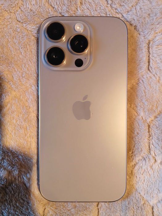Iphone 16 Pro 256 GB Oryginalny Odnowiony