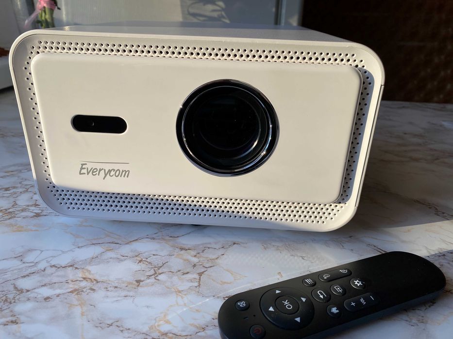Проектор для ігор та кіно Everycom Cubelite MINI