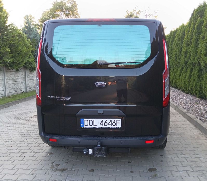 Tourneo Custom 2.2 155KM L2H1 bezwypadkowy zarejestrowany