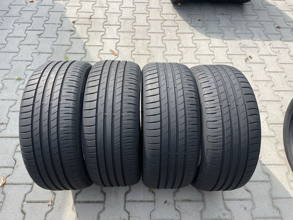 Колеса/резина/гума 215/50R17 Goodyear