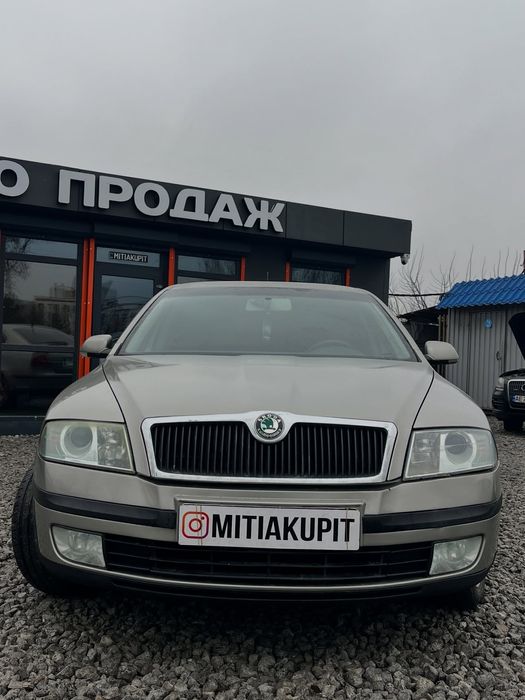 Skoda Octavia - МКПП 1.6 Бензин/Газ