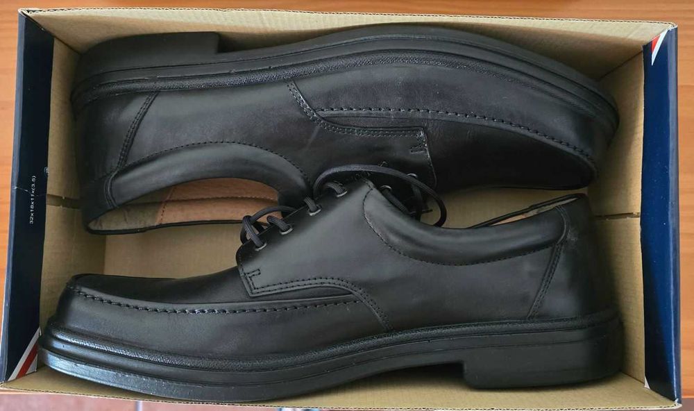 Sapatos Camport Clássicos - Pretos