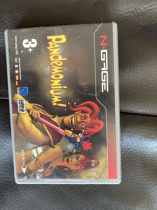 Jogos NGage Pandemonium e Tony Hawk