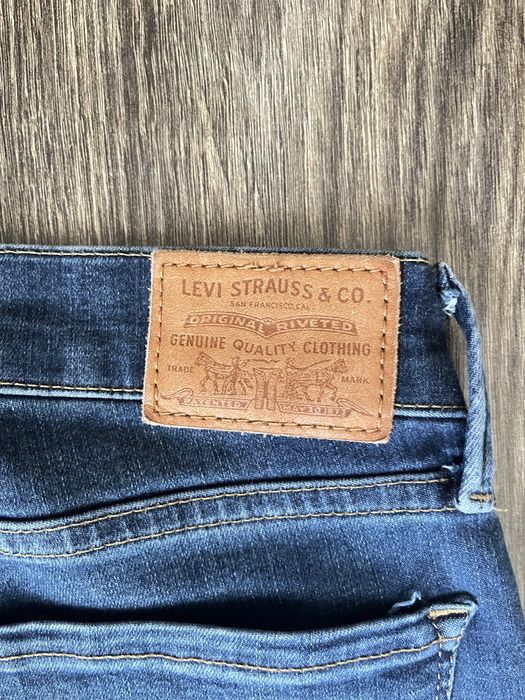Джинси жіночі Leviʼs 24 розмір Super skinny+ майка