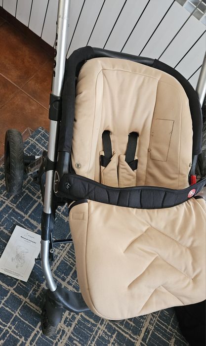 Carrinho + Ovo 0-13kg grupo 0+  e cadeira de carrinho Pierre Cardin Paris