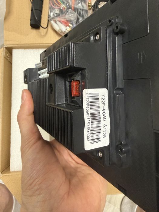 Автомагнітола 10" android 6/128