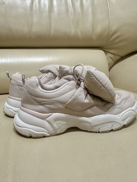 Кросівки Zara, 35 розмір