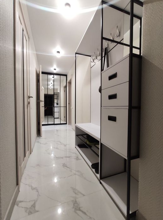 Стильна сучасна квартира Подобово Замостя Центр