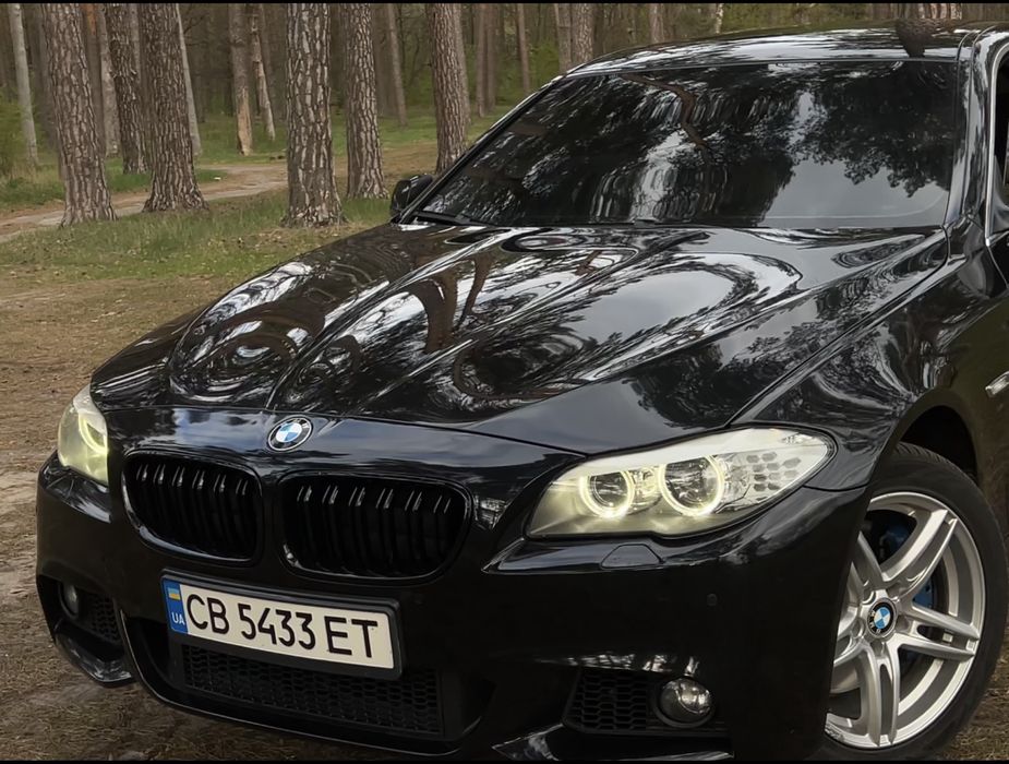 BMW F10 3 літра дизель гарний стан