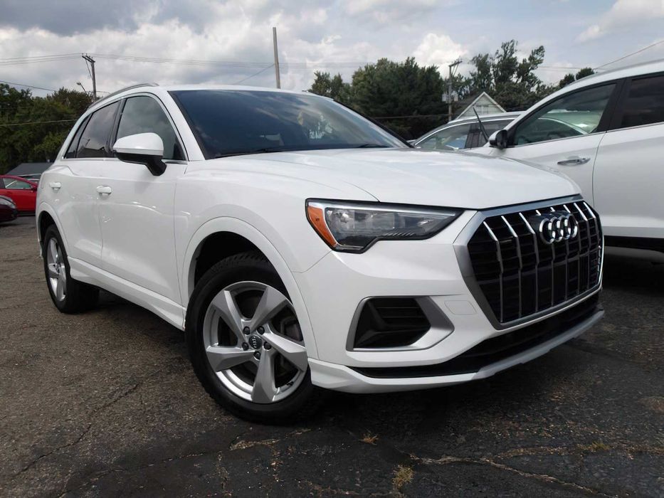 Audi Q3      2019