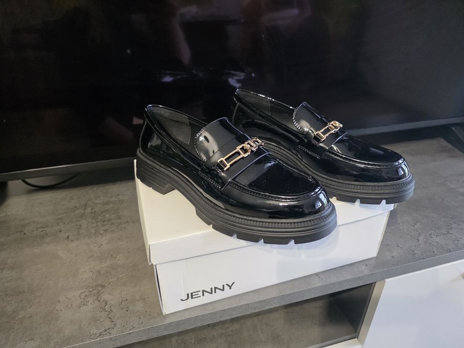 Loafersy mokasyny