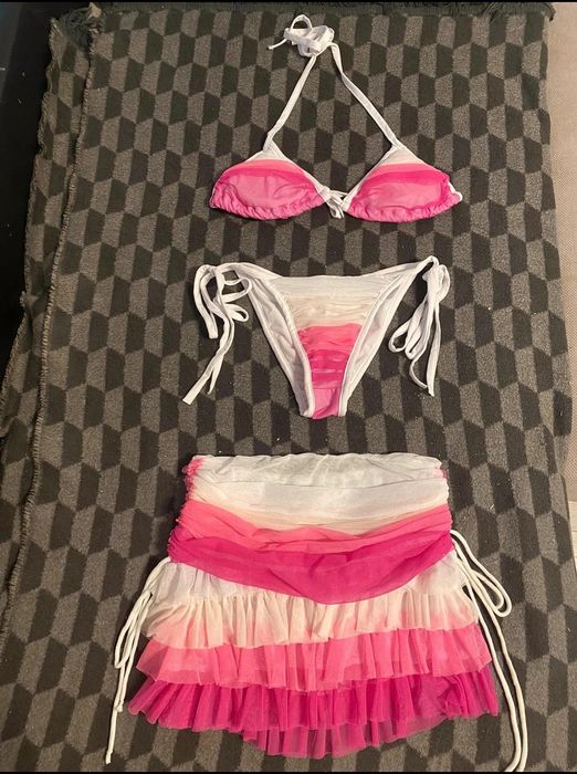 Trzyczęściowy strój kąpielowy rozm. S/M