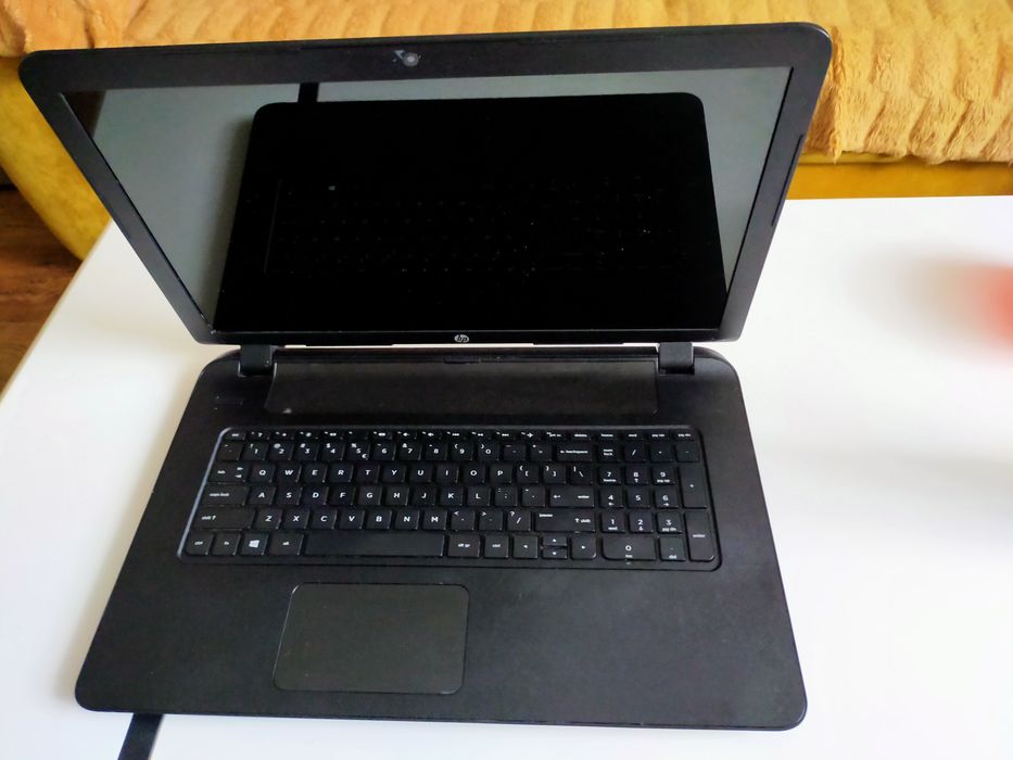Laptop HP Notebook 17"