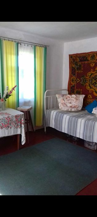 Будинок три кімнати