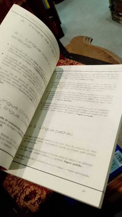 Análise da Comunicação, Estilística e análise textual