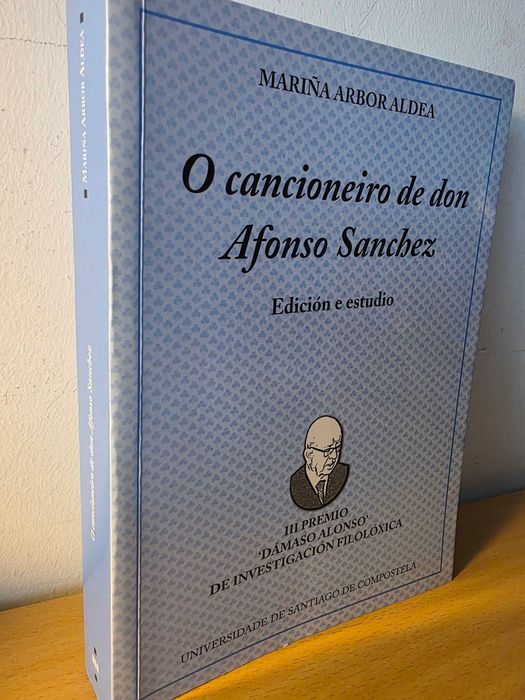Livro "O Cancioneiro de Don Afonso Sanchez" de Mariña Arbor Aldea