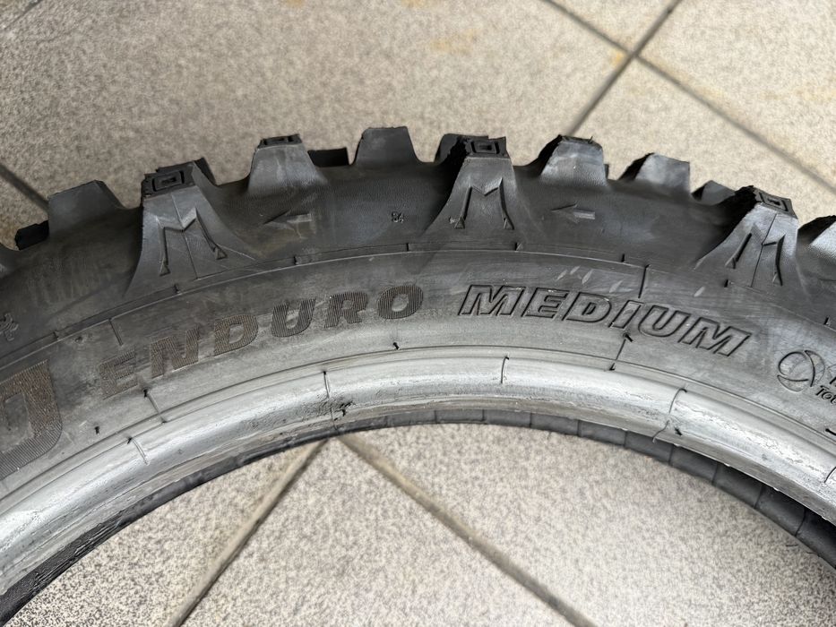 Conjunto Michelin Enduro Medium