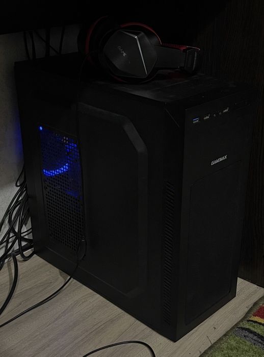 Игровой копьютер на RX 480