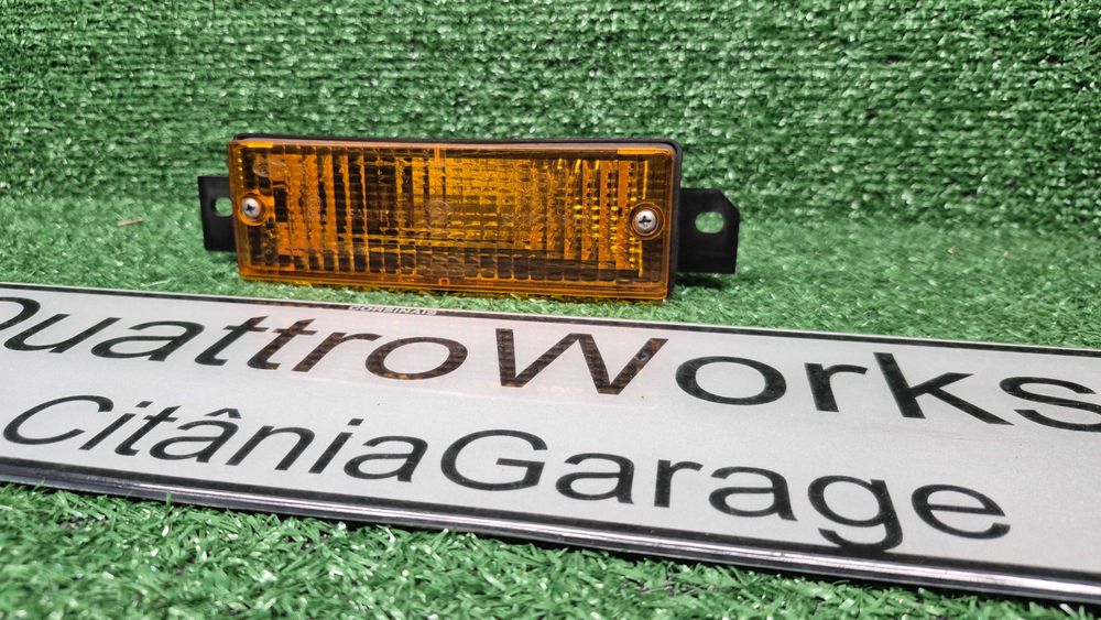 Pisca Frente BMW E30 Ref. 631.31386011 / 631.31380964R NOVO Original BMW