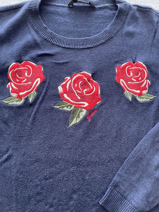 Malha azul escura da Guess