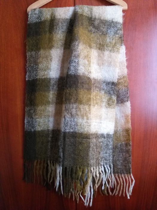 Продаю Шарф, махеровий.