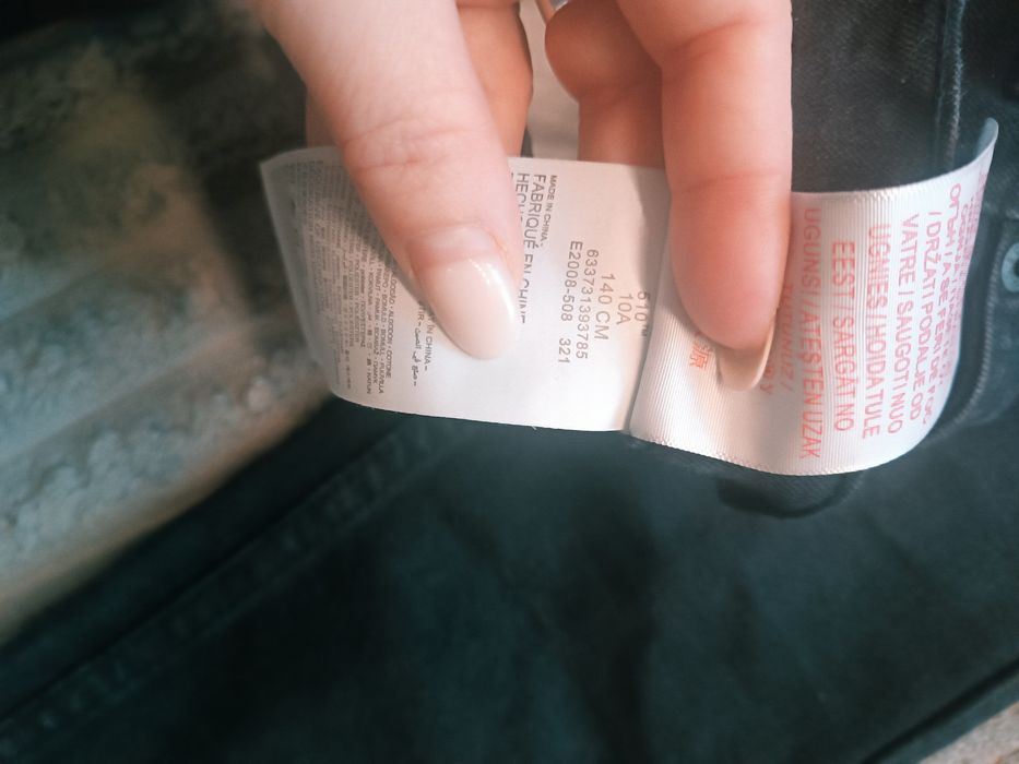 Джинси на дівчинку брендові Levi's