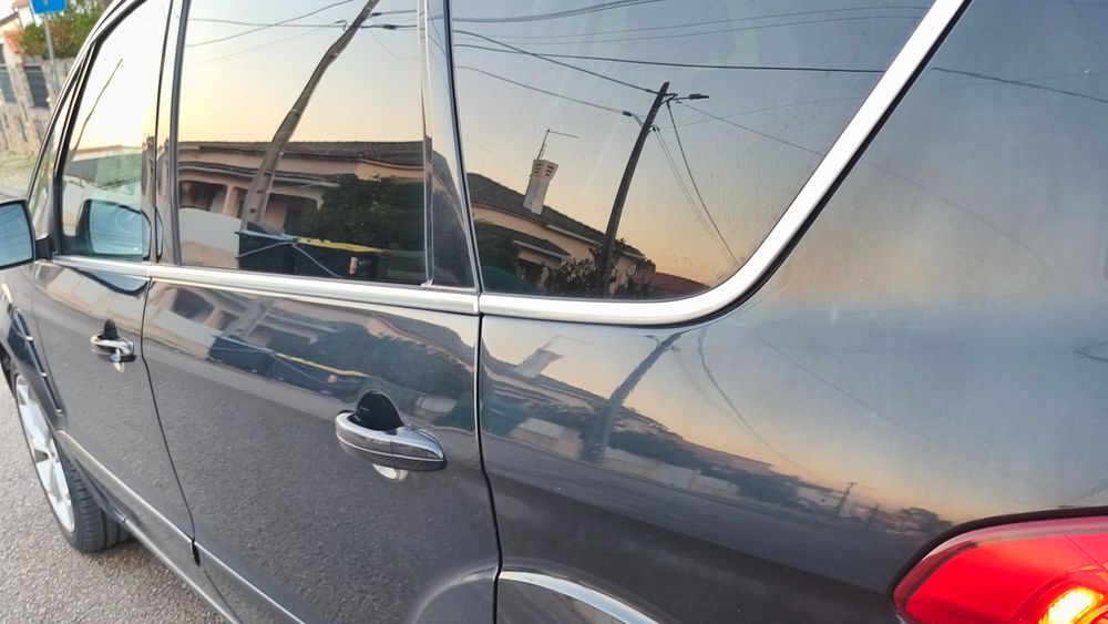 Ford Smax 2.0 de dezembro 2010