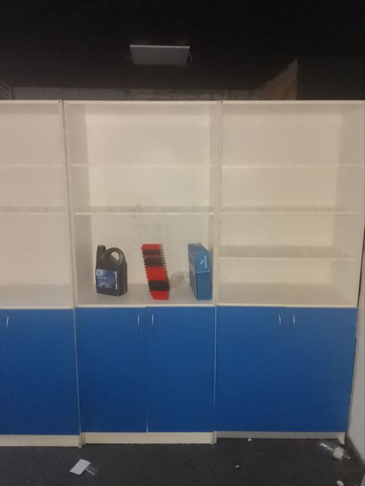 ТЕРМІНОВО продається комплект Офісних та ще з додатками