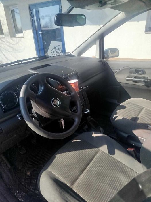 Seat Alhambra 1.9 114KM