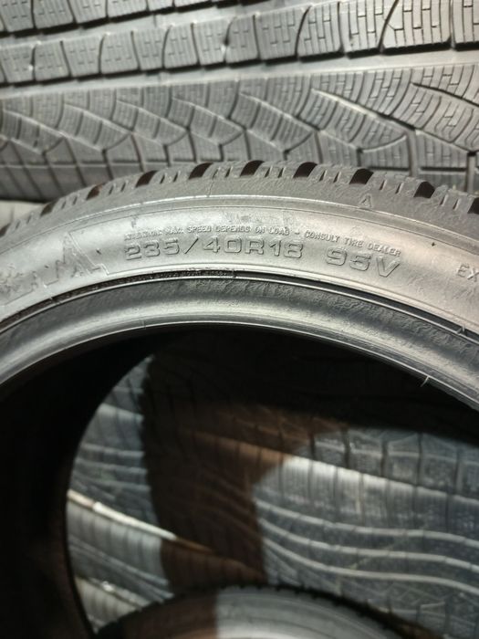 235/40R18 Dunlop WinterSport5