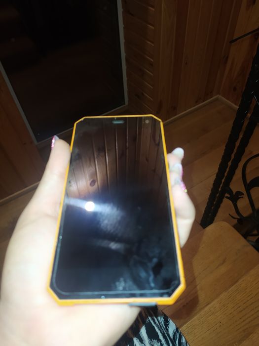 Телефон Sigma x-stream q 24