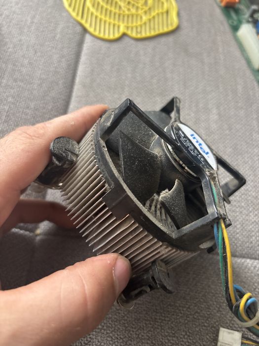 Chlodzenie procesora Intel c91968-004