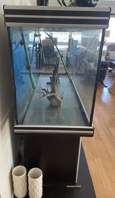Vendo aquário Aquatlantis 150 cm com móvel - 200€