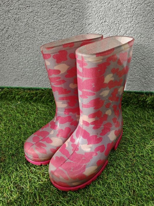 Różowe kalosze w rozmiarze 26/27