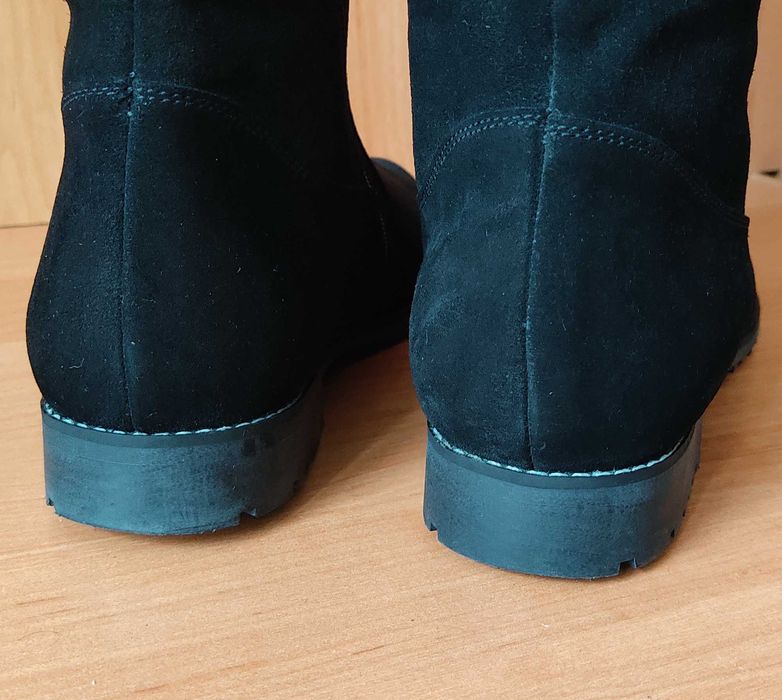 Высокие ботфорты замша