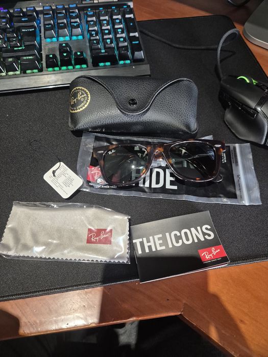 Óculos de sol Ray-Ban Wayfarer RB2140 em cor tartaruga (havana), unissex.