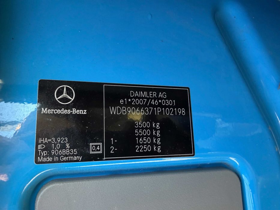 Mercedes Sprinter max długi