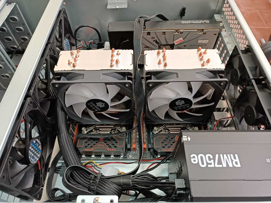 Servidor HUANANZHI F8D PLUS + 2 Xeon E5 2696 V3 + 128GB Samsung RECC