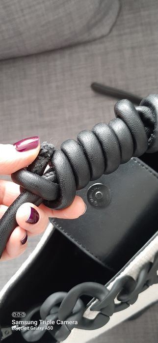 Torebka na ramię marki Medicine