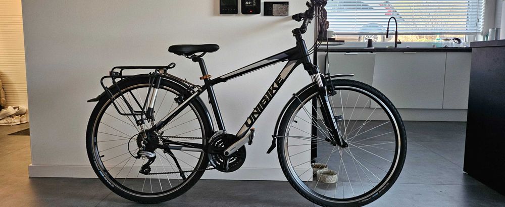 Rower Unibike Flash koła 28” rama 17” Acera używany
