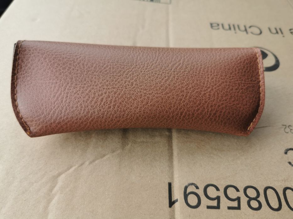 Ray-Ban etui na okulary