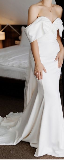 Весільна силуетна сукня  Milla Nova