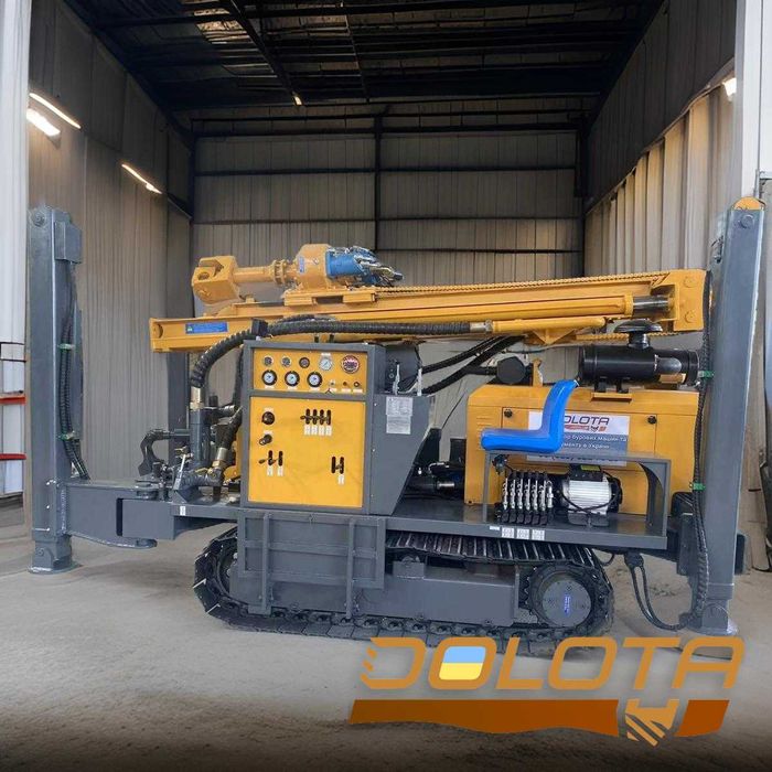 Самохідна гусенична бурова установка бурова машина бурилка