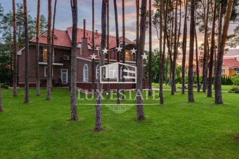 Оренда  шикарного будинку в закритому КГ Французьке містечко
